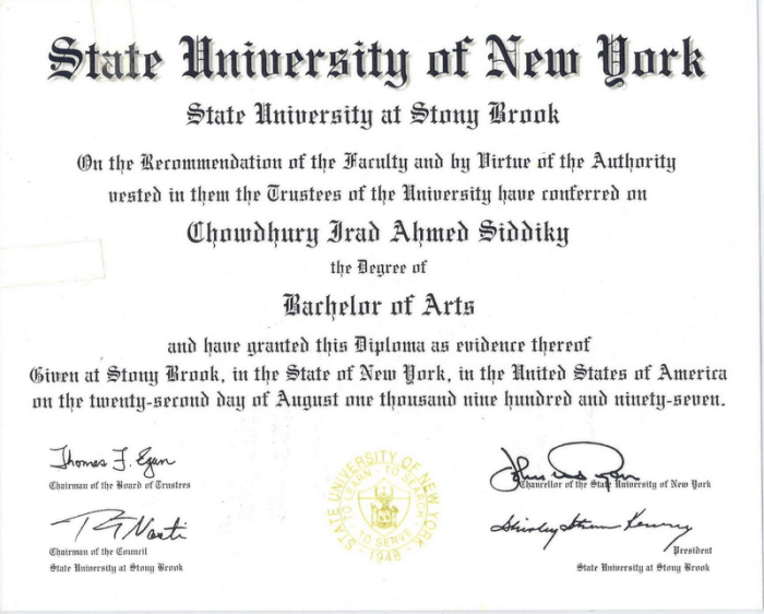 What is the difference between associate and bachelor degrees